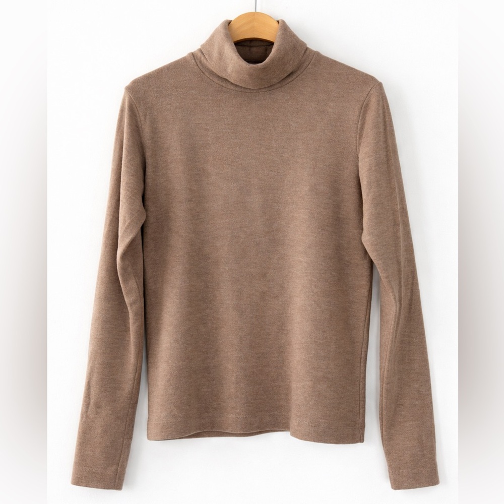UNIQLO Soft Turtleneck Top Brown Long Sleeve Basic Minimalist XS